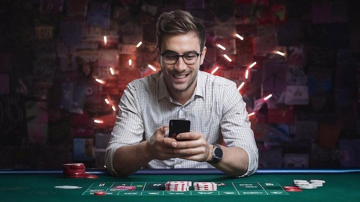 dt macau mobile app showing login screen and game categories on Android and iOS devices